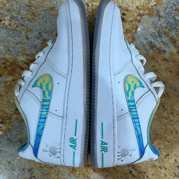 Nike Air Foce 1 size 5.5 - Picture 8 of 9